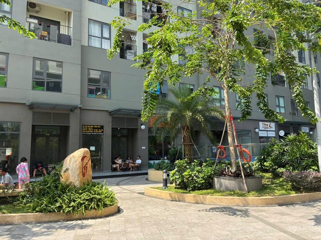 Shophouse  vừa ở vừa kinh doanh được ngay công viên, hồ bơi trung tâm bcons polygon