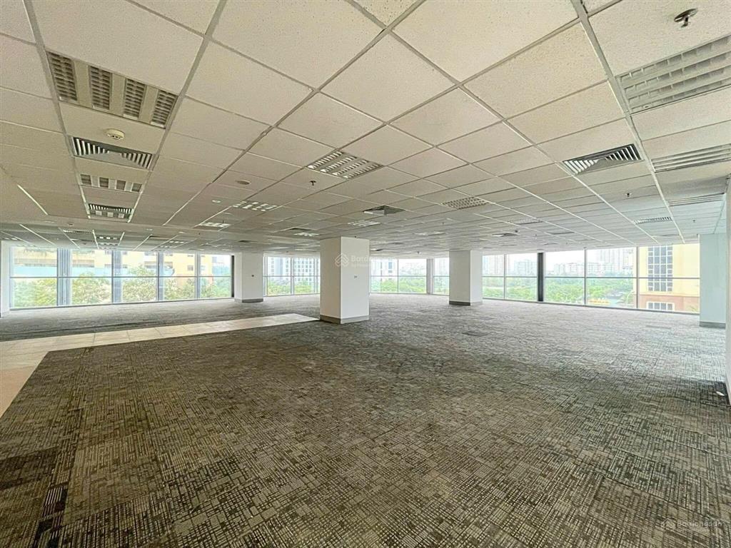 Bql toà nhà cho thuê văn phòng pvi tower phạm văn bạch, cầu giấy, dt 1750m2 có cắt, 420.000 đ/m2/th