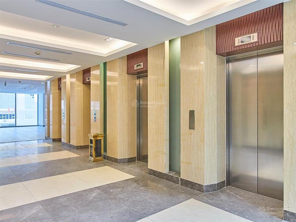 Bql toà nhà cho thuê văn phòng pvi tower phạm văn bạch, cầu giấy, dt 1750m2 có cắt, 420.000 đ/m2/th