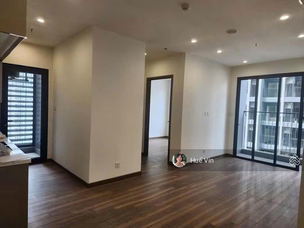 3.9 tỷ căn 2pn 2wc góc 63,1m2 the beverly, nhà mới tinh, mới bàn giao, nội thất xịn cđt. 0907 351 ***