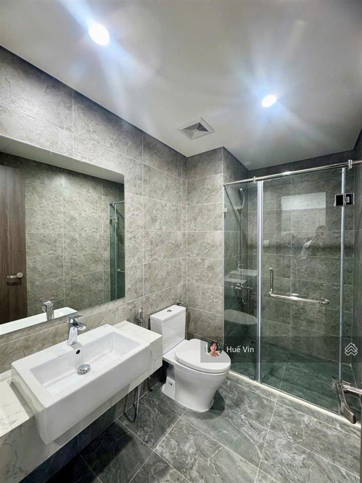 3.9 tỷ căn 2pn 2wc góc 63,1m2 the beverly, nhà mới tinh, mới bàn giao, nội thất xịn cđt. 0907 351 ***