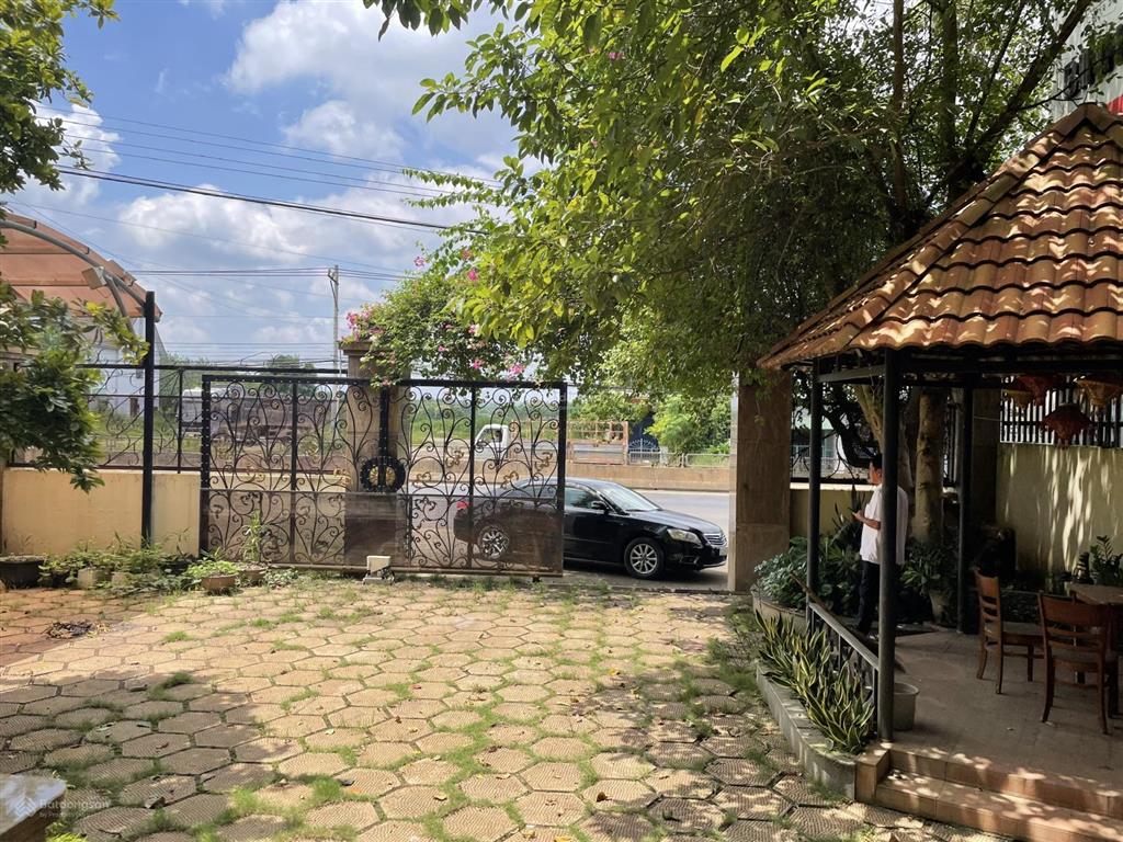 Bán nhà biệt thự mặt phố tại quốc lộ 14, đồng tiến, huyện đồng phú, giá 14,3 tỷ, 1600m2