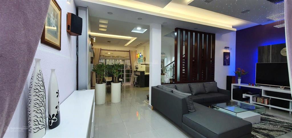 Sang hợp đồng cọc 2th thuê biệt thự mỹ giang  7x18m  3ngủ