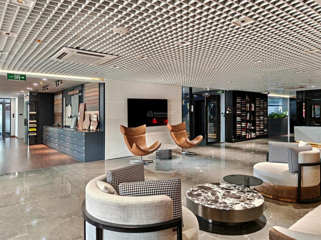 [siêu phẩm 778m2] cho thuê vp full nội thất cao cấp  mt bến vân đồn  có chia nhỏ diện tích