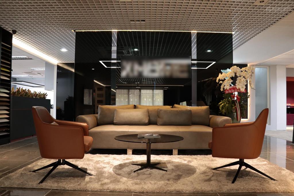 [siêu phẩm 778m2] cho thuê vp full nội thất cao cấp  mt bến vân đồn  có chia nhỏ diện tích