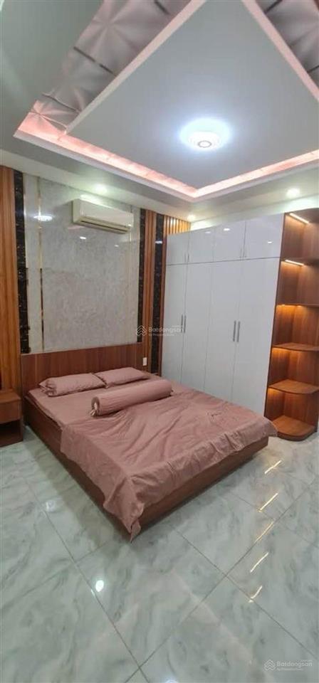 Nhà mới đẹp lại còn rẻ, nội thất cao cấp, 5 tầng, 4,5x17m, ngay trường chinh, giá chỉ 8 tỷ