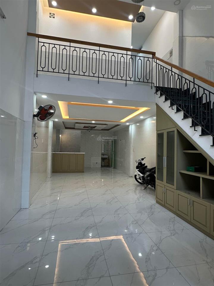 (rẻ  đẹp) bán nhà mới đẹp, hẻm xe tải lạc long quân bảy hiền, 4,4x15m, 9 tỷ