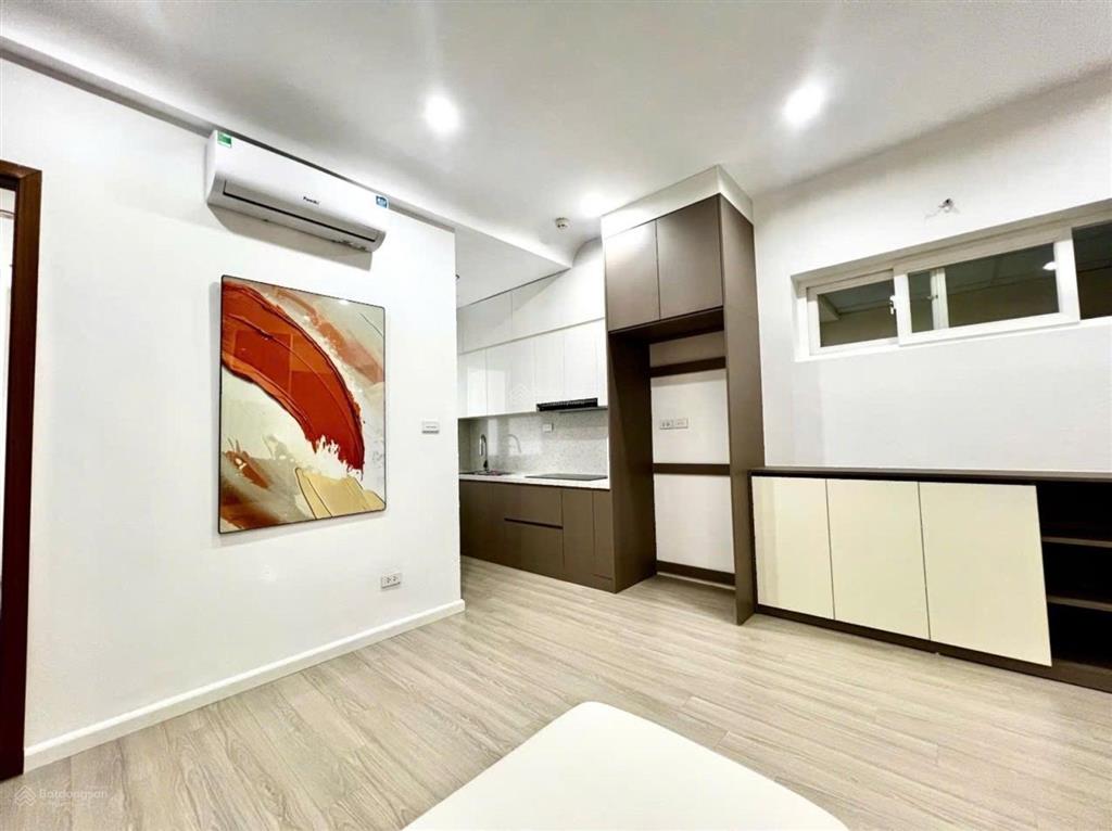 Căn hộ 2pn kđt nam trung yên  gần bigc thăng long & keangnam  nội thất đầy đủ ở ngay