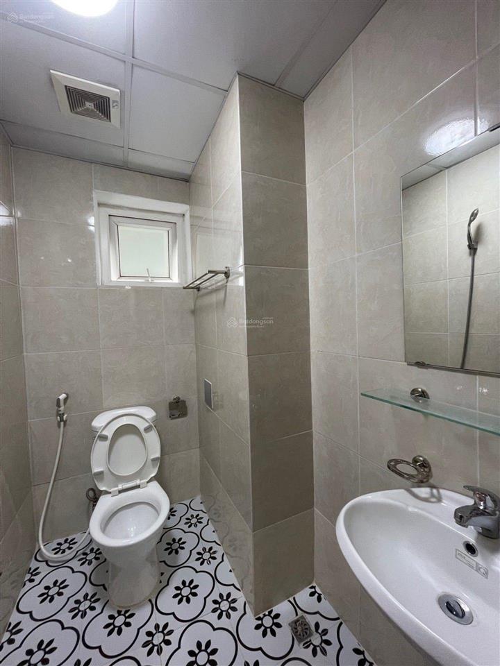 Căn hộ 2pn kđt nam trung yên  gần bigc thăng long & keangnam  nội thất đầy đủ ở ngay
