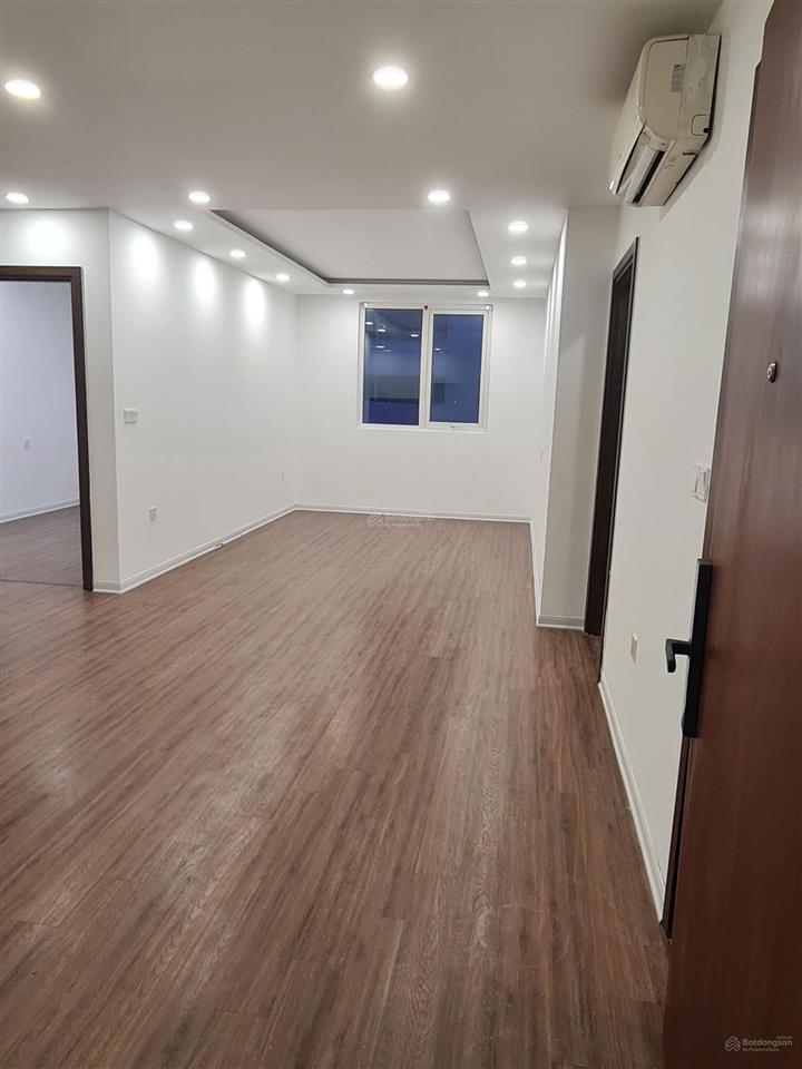 Bán căn hộ chung cư 3pn, 2wc, 85m2, eurowindow river 5.450 tỷ tầng trung, biew thoáng, nguyên bản