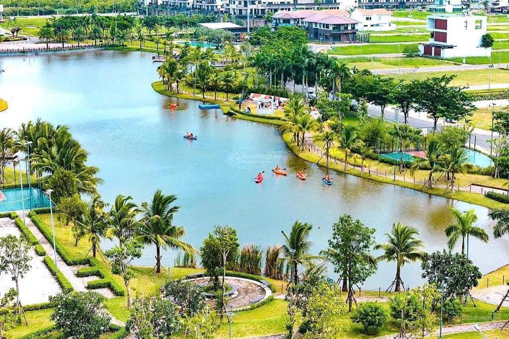 Nhà phố thương mại trần hoàng na, kdc nam long 2  mặt tiền đường 47m  giá 8.839 tỷ