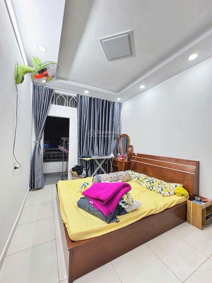 Nhà mới đẹp ngay gò xoài  lô tư đường nhựa ôtô thông