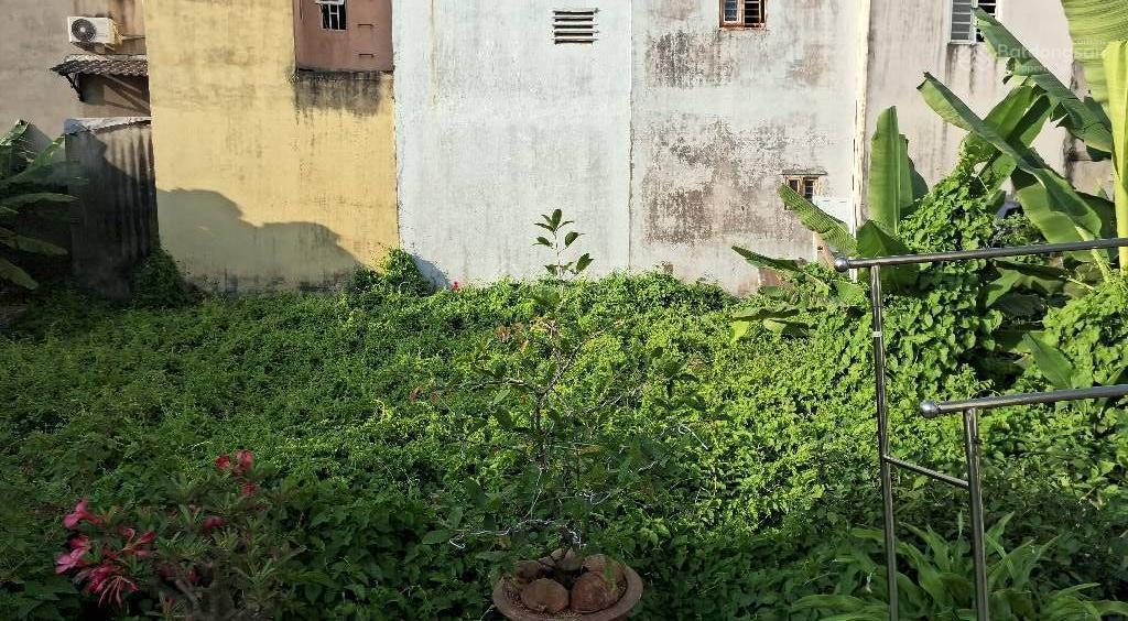 Đất đẹp trắc địa.mt lớn phù hơp.kinh doanh đa ngành .chdv gần 3 trường đại học.nhu cầu thuê cao.