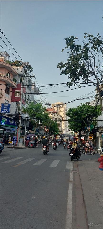 Đất đẹp trắc địa.mt lớn phù hơp.kinh doanh đa ngành .chdv gần 3 trường đại học.nhu cầu thuê cao.