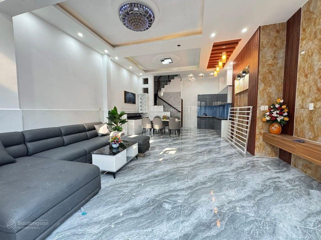 Full nội thất ở ngay  ngang gần 6m  3 tầng btct  đường số 4 gv  5.79tỷ (tl)