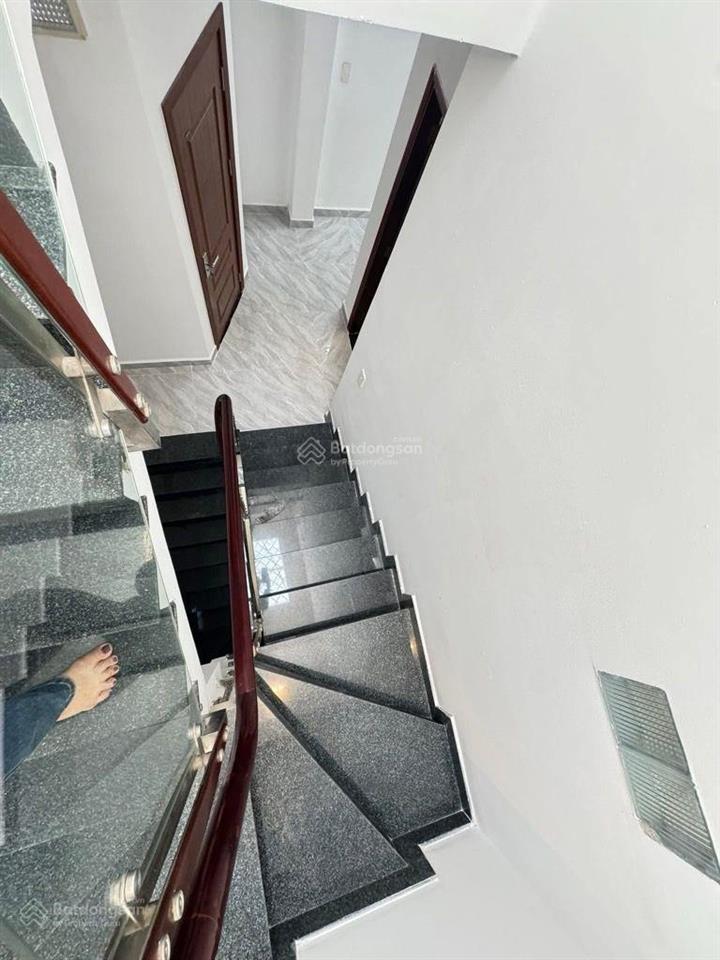 Full nội thất ở ngay  ngang gần 6m  3 tầng btct  đường số 4 gv  5.79tỷ (tl)