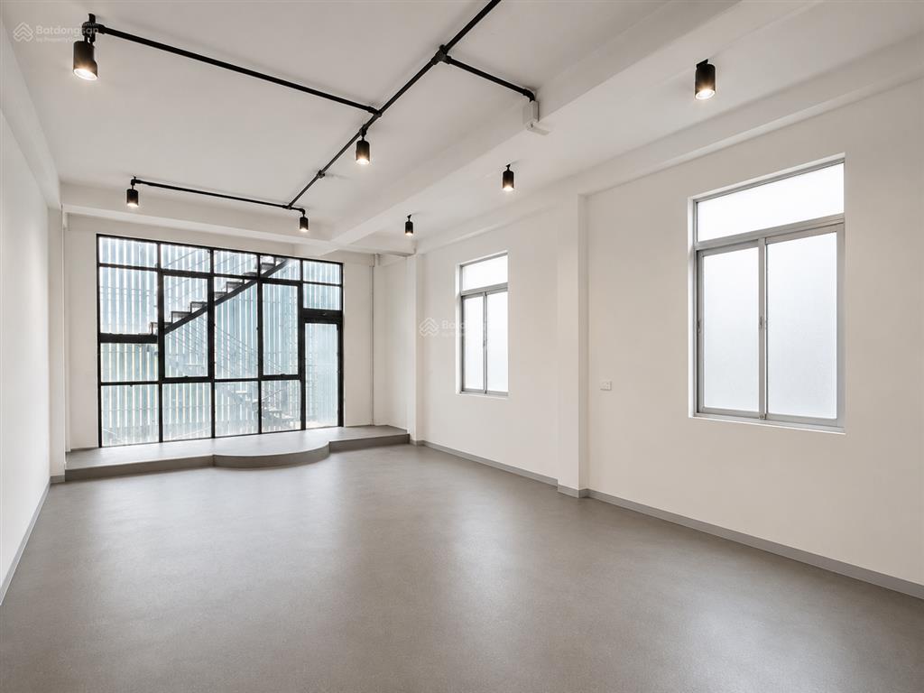 Cho thuê nhà mặt phố miếu đầm  mễ trì | dt70m2 5 tầng | giá 40tr/th