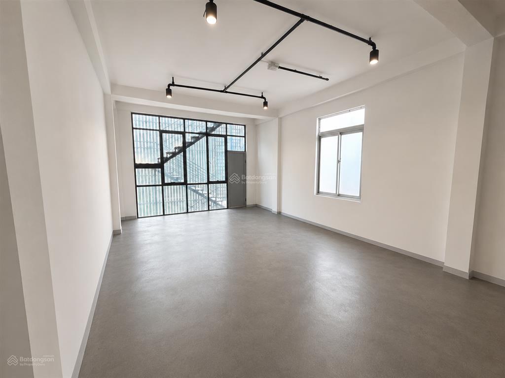 Cho thuê nhà mặt phố miếu đầm  mễ trì | dt70m2 5 tầng | giá 40tr/th