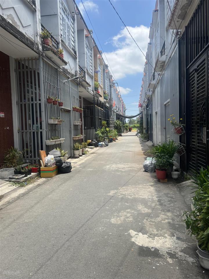 Bán nhà riêng tại t99, cầu xây, 1,65 tỷ, 61,8m2, giá ưu đãi