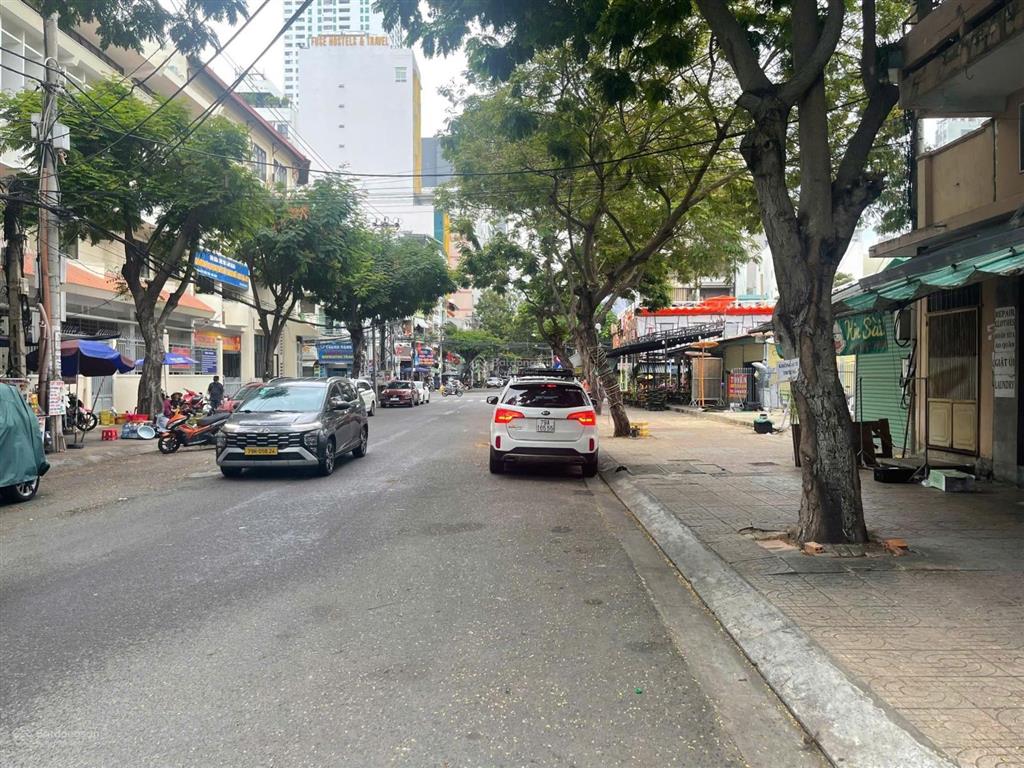 Bán khách sạn đường biệt thự đang cho thuê 60tr/tháng