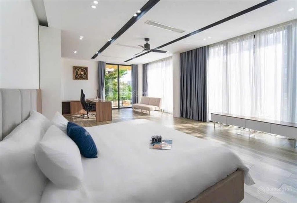 Villas lô góc 2 mặt tiền view máy bay trung tâm hải châu, đà nẵng