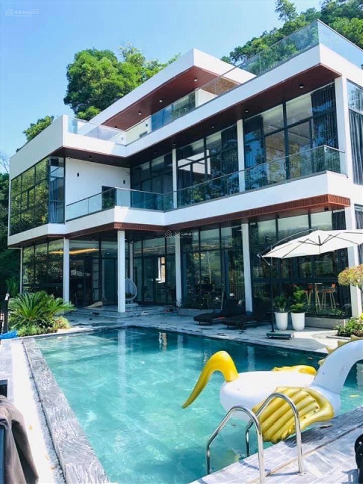 Biệt thự khai sơn hill  lô góc 3 mặt tiền  4 tầng nổi 1 hầm biểu tượng của giới thành đạt