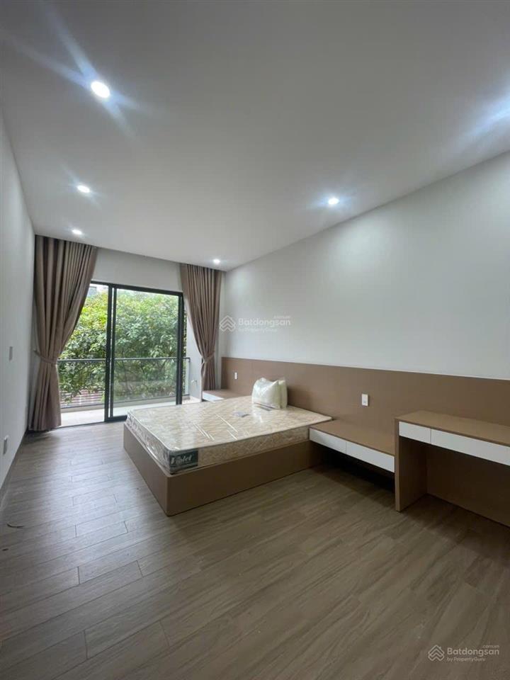 Bán nhà 3 tầng, kđt mỹ gia, nha trang  gói 7 đường nội bộ rộng 12m giá chỉ 8 tỷ 800 triệu