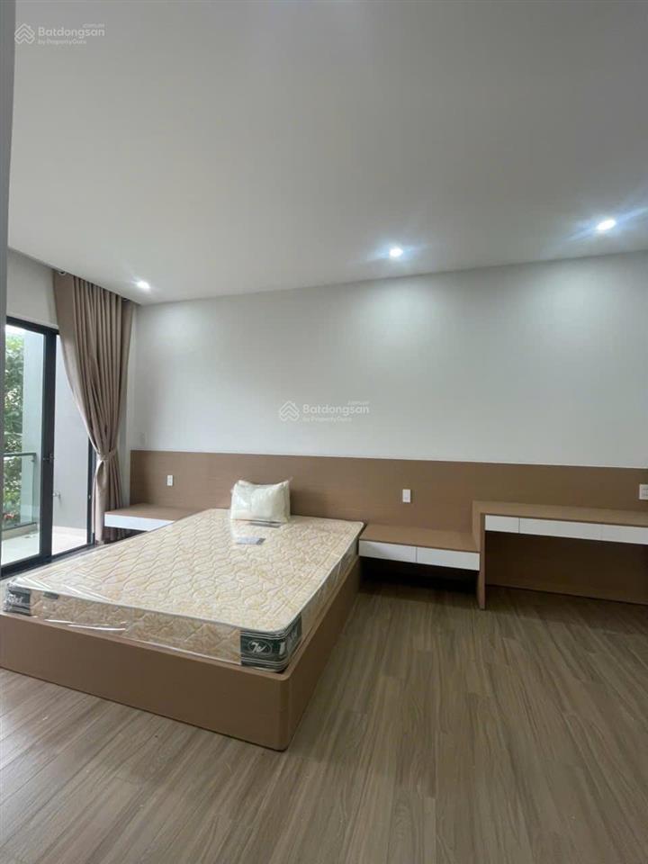 Bán nhà 3 tầng, kđt mỹ gia, nha trang  gói 7 đường nội bộ rộng 12m giá chỉ 8 tỷ 800 triệu