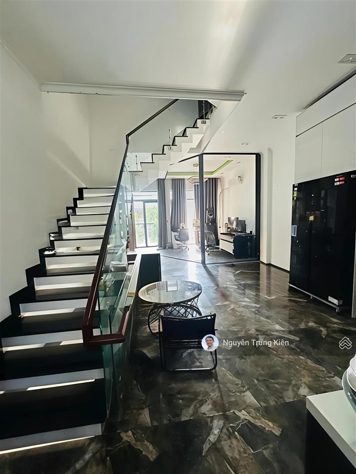 Mặt phố kiều đàm, him lam ngang hiếm 5m, 5 tầng có hầm dòng tiền 360tr/năm nhỉnh 13 tỷ