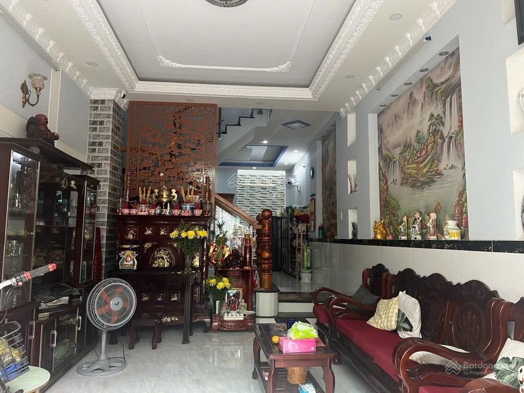 Nhà 3 tầng, 4pn nhà đẹp  lê tấn bê mua nhà đón tết  5ty7