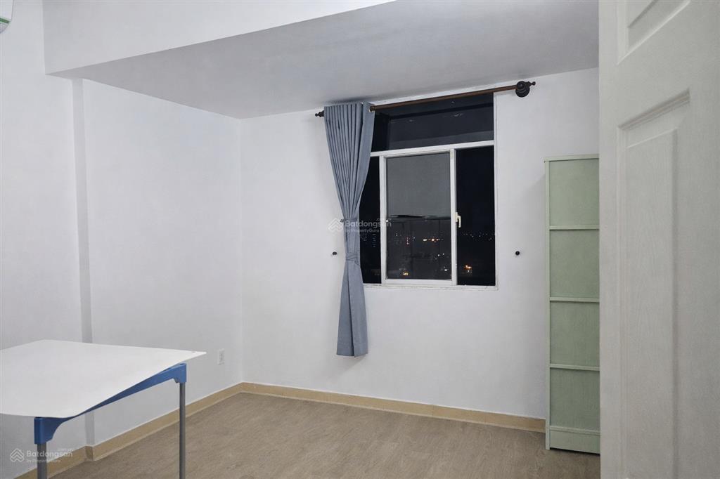 Cho thuê căn hộ 2pn + 1wc tại chung cư lê thành, bình tân, 6,5 triệu vnd, 70m2