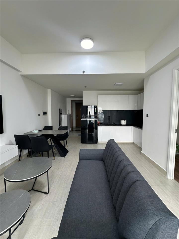 Cho thuê căn 2 phòng ngủ 1wc the park residence giá 8 triệu gọi em 0706 334 *** mr tú