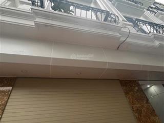 Siêu phẩm nhà mặt ngõ ô tô dương nội hà đông, 33m * 5tầng * giá 6,5tỷ * vừa ở vừa kinh doanh.