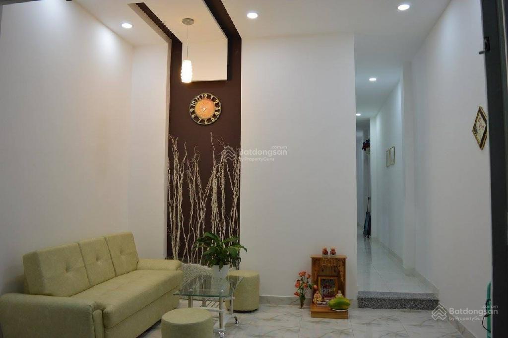 Thoại ngọc hầu tân phú  hxh 7m ra vào thoải mái  dt 92m2  2 tầng ( 6 pn )  8,8 tỷ