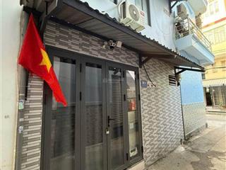 Hiếm ! nhà ngay tân quý tân phú  2 tầng 2 phòng ngủ  giá 2,3 tỷ