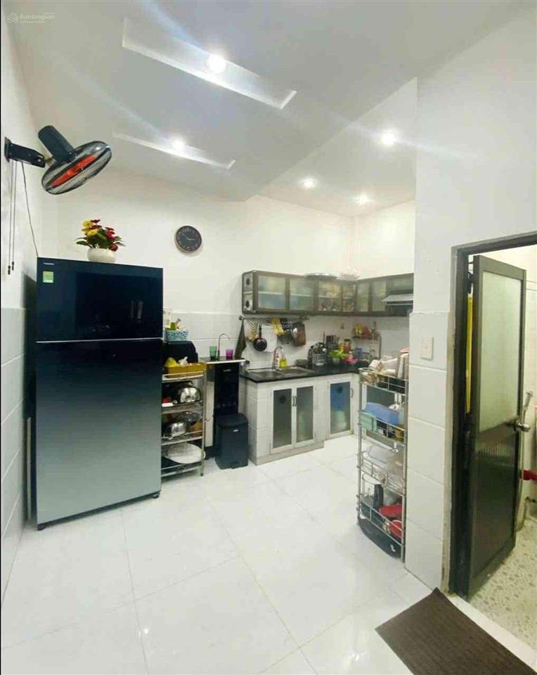 * nhà chính chủ gò dầu tân phú  hxh 6m  dt 60m2  2 tầng 3 phòng ngủ  chỉ 6,65 tỷ