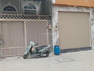 * thạch lam tân phú  hxh 7m quay đầu hẻm thông  nhà mới dọn vào ở ngay dt 60m2  chỉ 5,95 tỷ