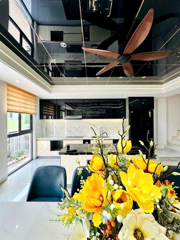 Full nội thất ngang 5.5m đường tx31 phường thạnh xuân q12,59m2, 4 tầng, giá 7,2tỷ