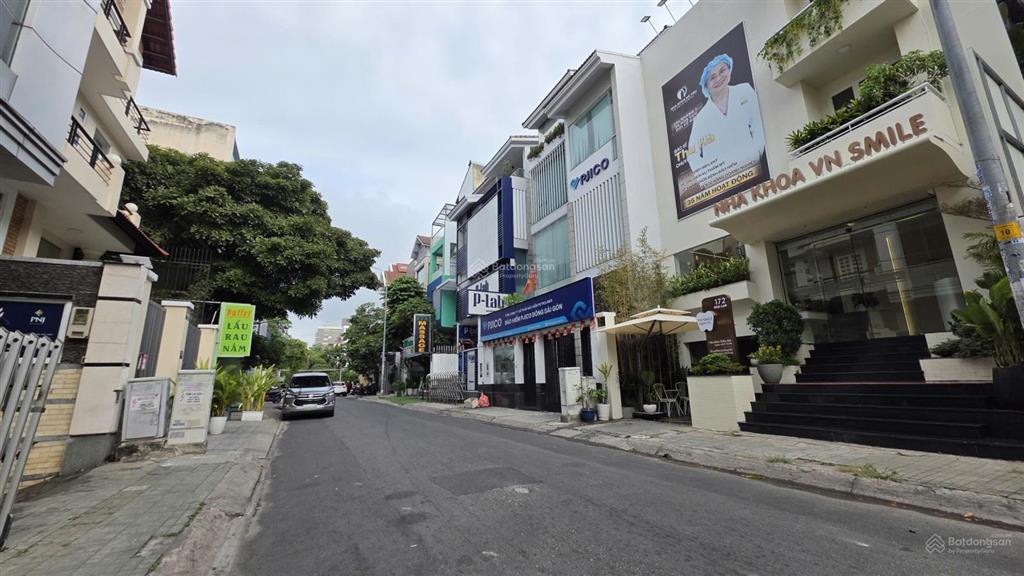 Villa mt hoa mai 8 x 18 nhà 5 tầng hiện chủ đi định cư cần bấn gấp 46 tỷ