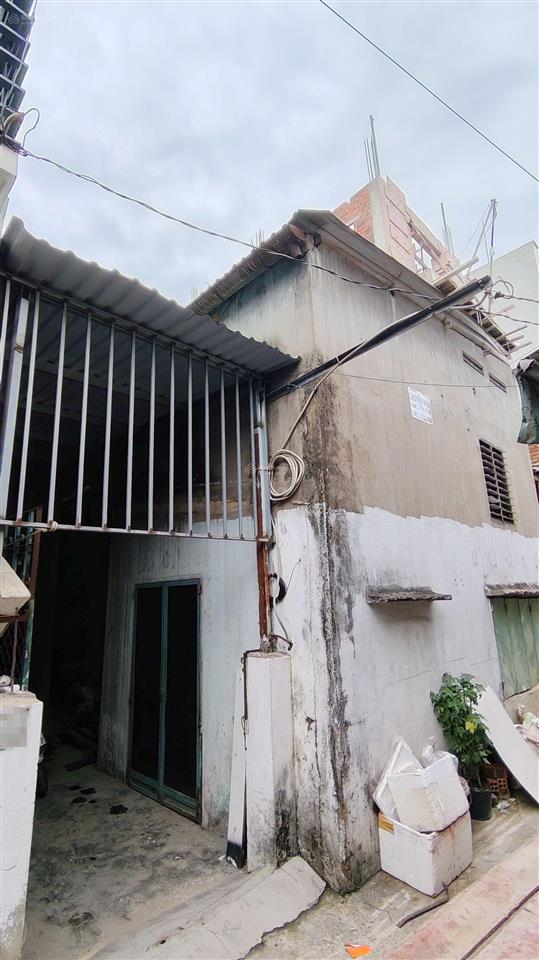 Chính chủ bán đất tặng nhà c4  diện tích 97m2  hxh  ngang 7m  nhỉnh 5 tỷ