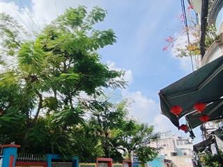 Nhà 4 tầng ngang 4,5m  hxh  ngay emart phan huy ích, gò vấp nhỉnh 5 tỷ