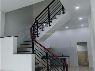 Nhà 2 tầng  5 x 14m  hxh  ngay công viên làng hoa  4.35 tỷ
