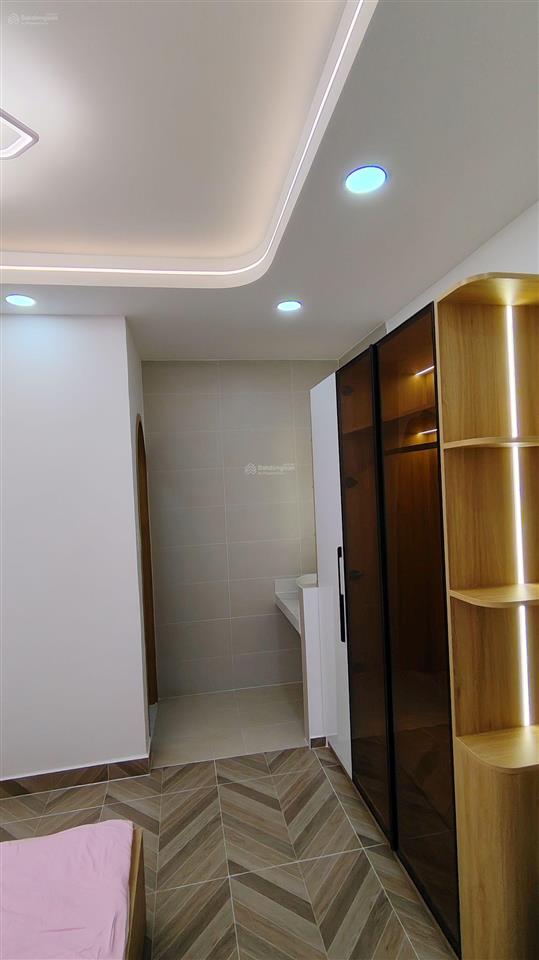Bán nhà 3 tầng  chiều ngang hơn 5m  lê quang định, q. bình thạnh  nhỉnh 7 tỷ