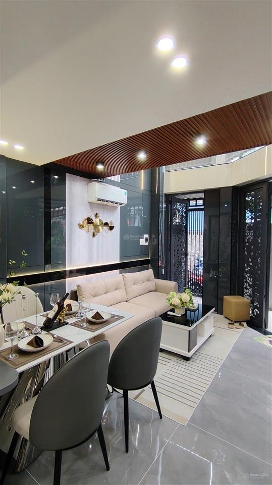 Bán nhà quận tân bình  5 tầng  2 mặt tiền  hxh  nhỉnh 6 tỷ