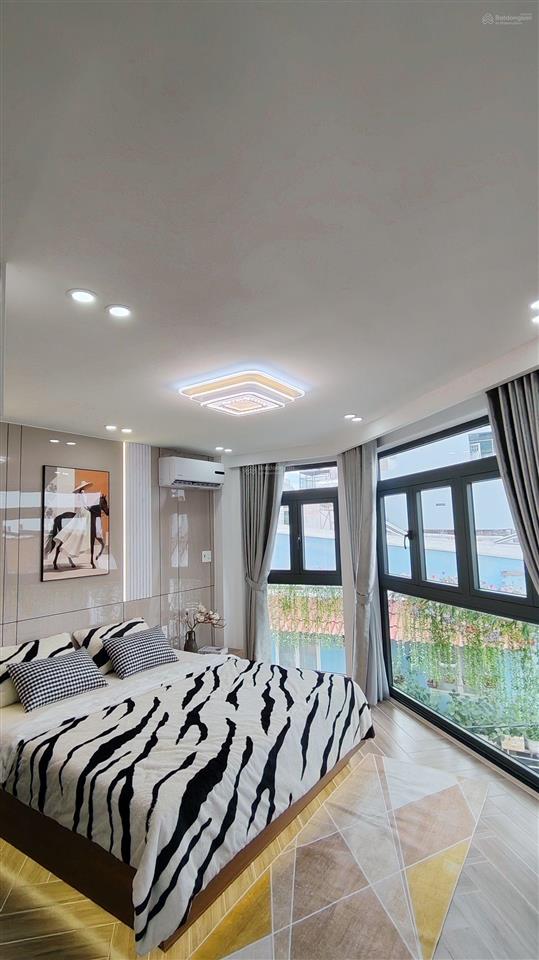Bán nhà quận tân bình  5 tầng  2 mặt tiền  hxh  nhỉnh 6 tỷ