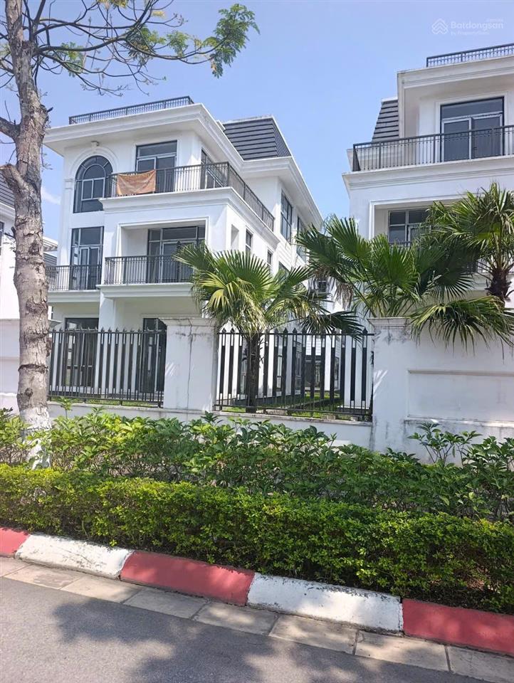 Với hơn 12 tỷ anh/chị sở hữu biệt thự đơn lập 375m2 mặt tiền siêu rộng 15m  đối diện dự án sun