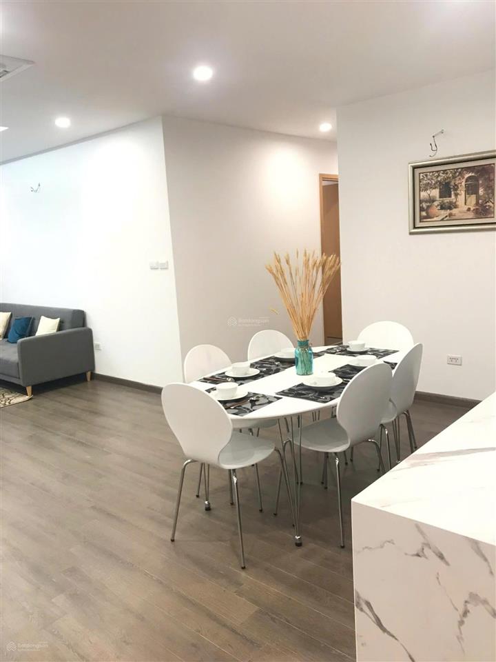 Cho thuê chcc flc 265 cầu giấy,căn góc,hướng đn, dt 120m2, 3pn full nội thất cao cấp,có slot ô tô
