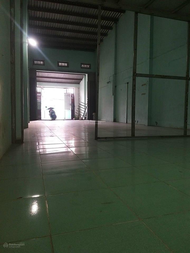 Bán nhà c4 hxh gần đại học văn hiến, dt 4.5x15 giá 6 tỷ 5 tl