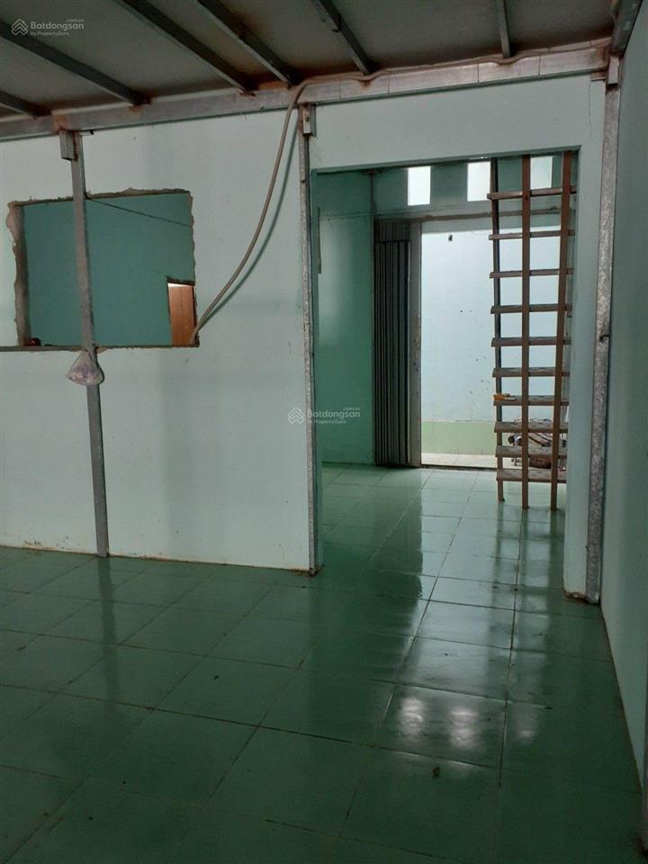 Bán nhà c4 hxh gần đại học văn hiến, dt 4.5x15 giá 6 tỷ 5 tl