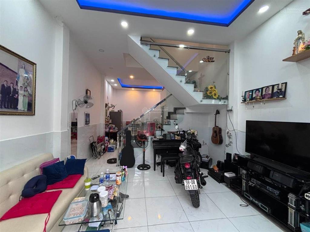 Chỉ 6.5 tỷ  sơn kỳ  gần aeon tân phú  xe hơi ngủ trong nhà.